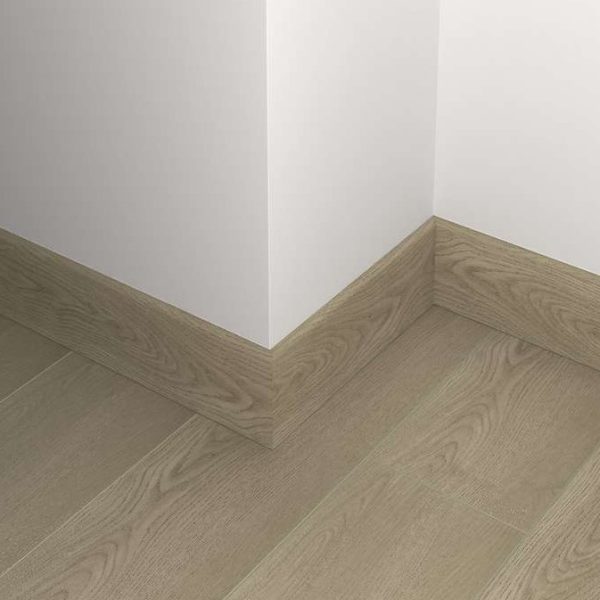 Кварцевый плинтус Alpine floor SK 11-18 Шварцевальд