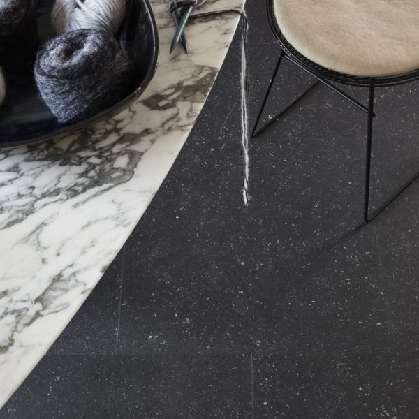 Замковой виниловый пол BerryAlloc 60001593 BLUESTONE DARK Pure Click 55