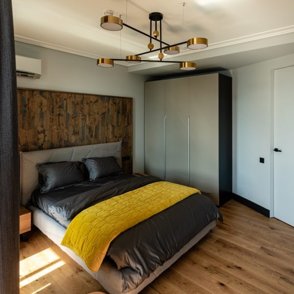 Инженерная доска Living Tree Дуб Золотистый Рустик